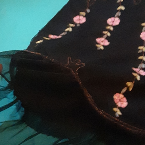 INTUITIONS  BLACK SHEER FLORAL OVERLAY SKIRT, SIZE 12 - Picture 4 of 8